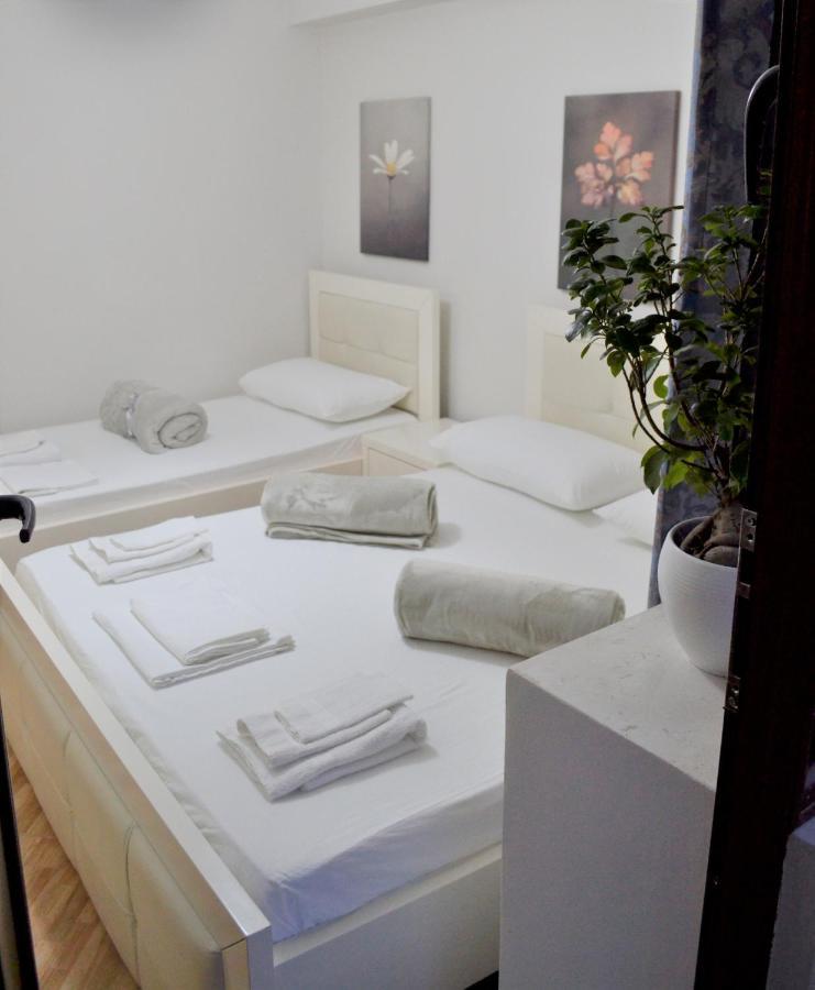 Aria Apartment Μπεράτ Εξωτερικό φωτογραφία